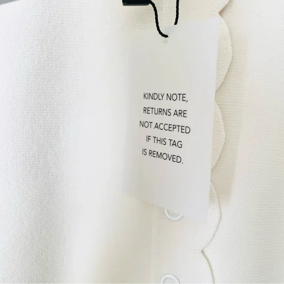 Revolve Helsa XS Elvira ribbed scalloped cardigan in ivory white - Picture 6 of 10